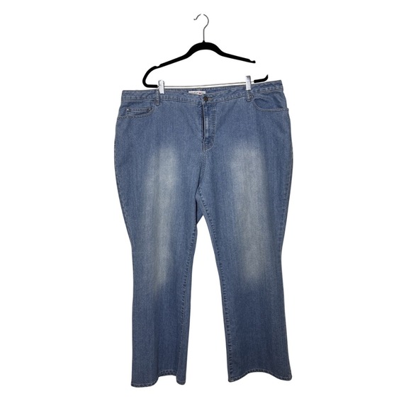 Fashion Bug Denim - Vintage Y2K Fashion Bug Women's Plus Size 24W Light Wash Straight Leg DenimJean